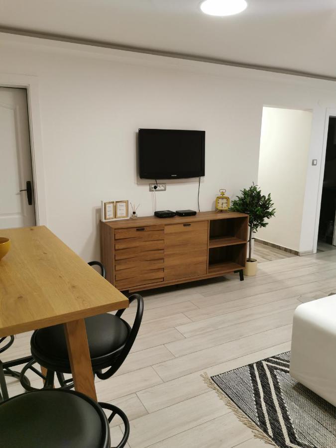 Apartman Tea Νόβι Σαντ Εξωτερικό φωτογραφία