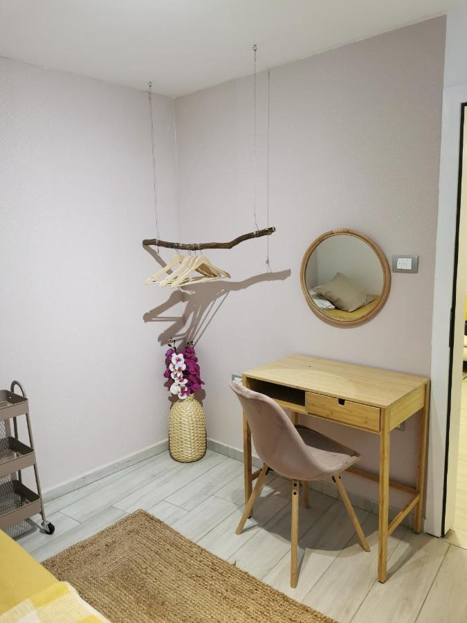 Apartman Tea Νόβι Σαντ Εξωτερικό φωτογραφία